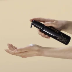 Shu Uemura Essence Absolue Nourishing Overnight Hair Serum 150ml -Goldwell Verkoop shu uemura art of hair essence absolue nourishing overnight hair serum3